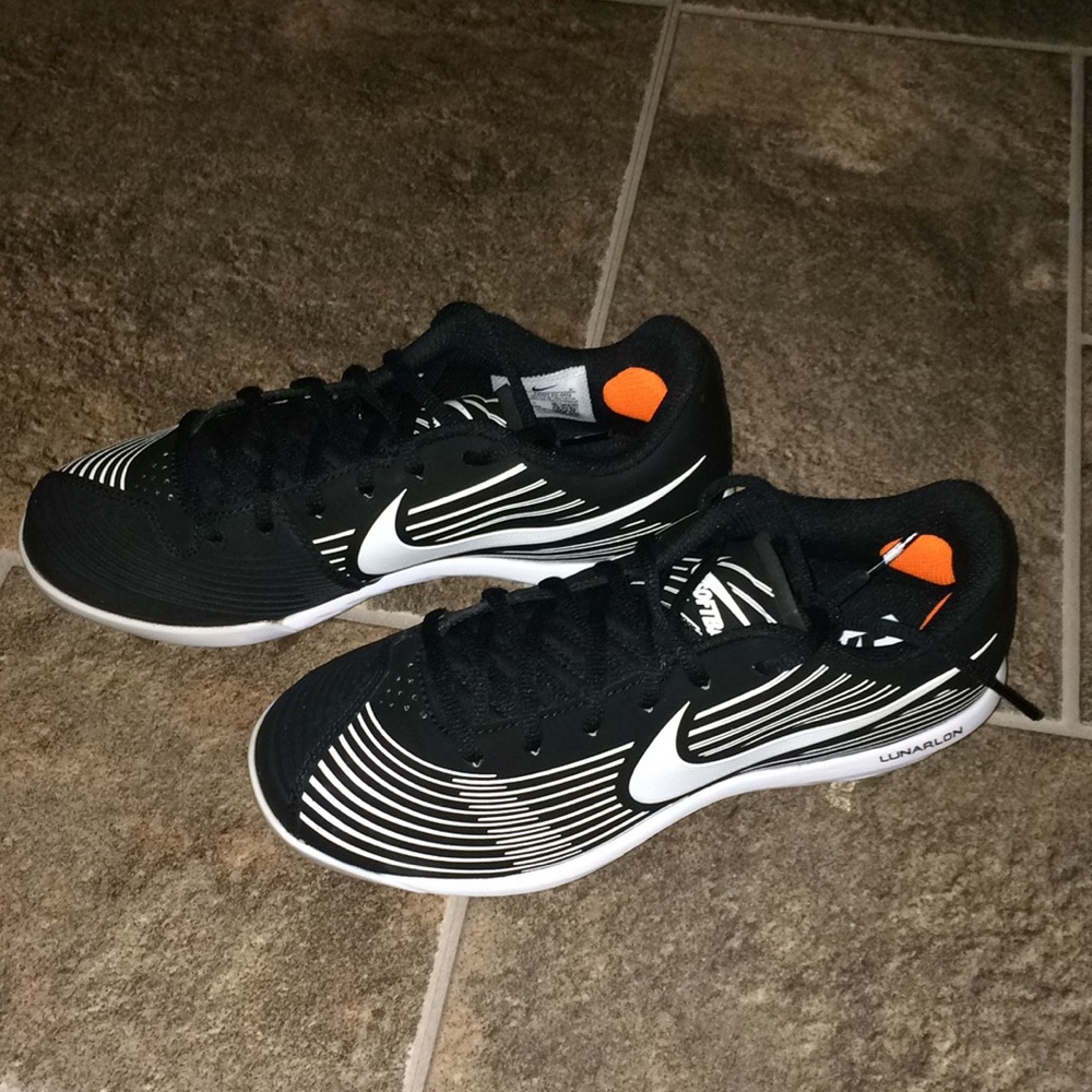 Nike softball shoes
